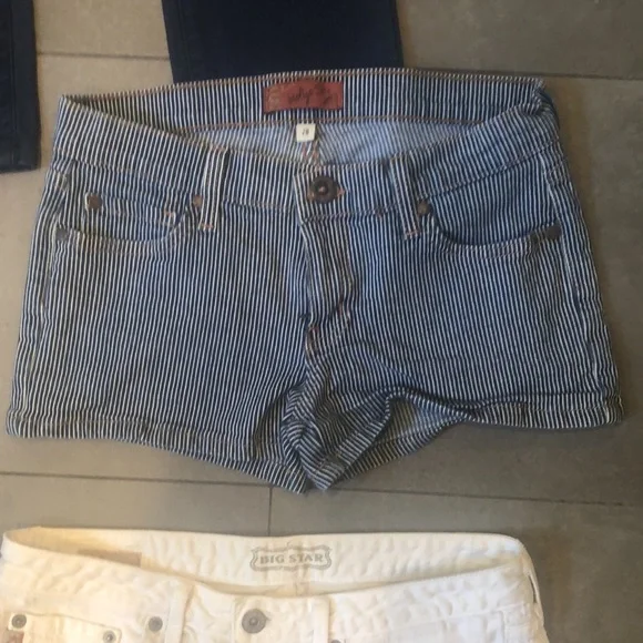 Jean and Jean Shorts Bundle - Picture 4 of 13